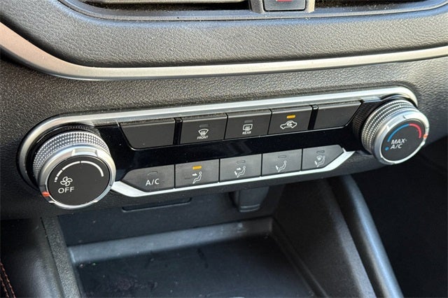 2021 Nissan Altima 2.5 SR SR FWD