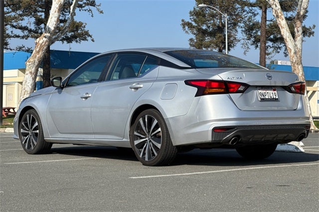 2021 Nissan Altima 2.5 SR SR FWD