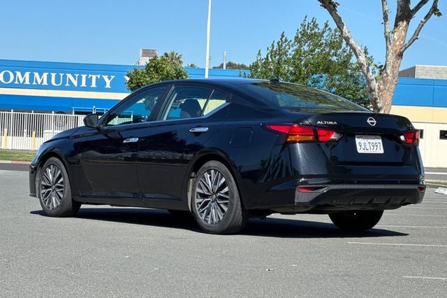 2024 Nissan Altima 2.5 SV SV