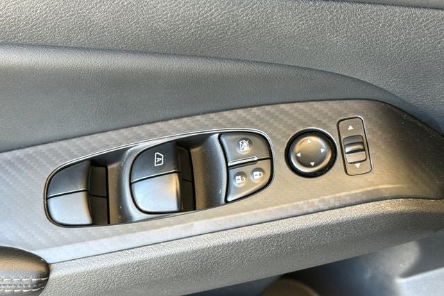 2025 Nissan Altima 2.5 SV SV