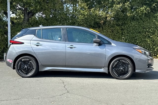 2024 Nissan Leaf SV Plus