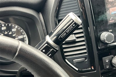 2023 Nissan Titan SV SV 2WD