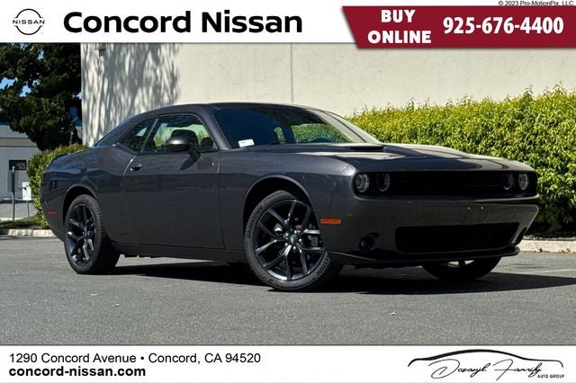 2021 Dodge Challenger SXT BLACKTOP PKG