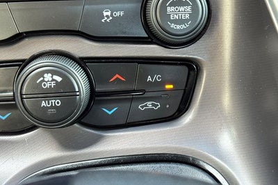 2021 Dodge Challenger SXT BLACKTOP PKG