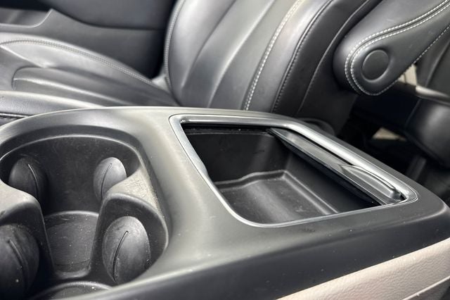 2023 Chrysler Pacifica Touring L TOURING