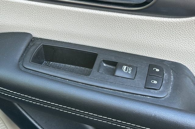 2023 Chrysler Pacifica Touring L TOURING L