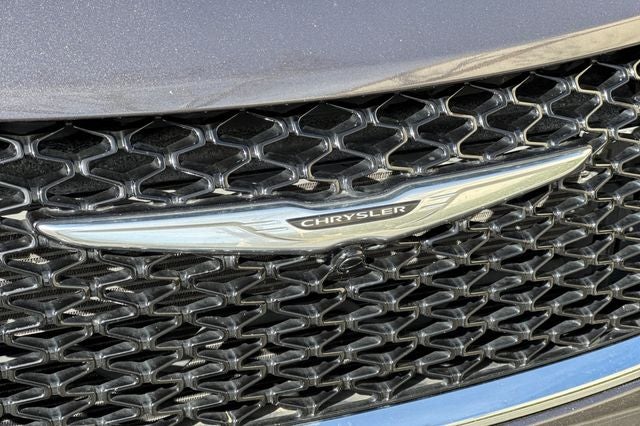 2023 Chrysler Pacifica Touring L TOURING L