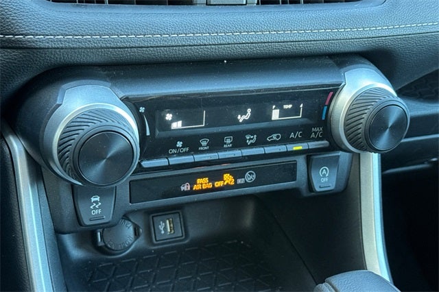 2024 Toyota RAV4 LE LE AWD