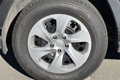 2024 Toyota RAV4 LE LE AWD