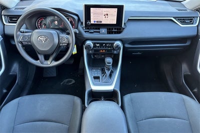 2024 Toyota RAV4 LE LE AWD