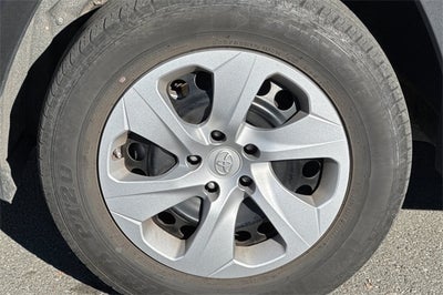 2024 Toyota RAV4 LE LE AWD