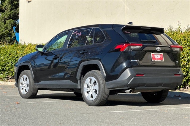 2024 Toyota RAV4 LE LE AWD