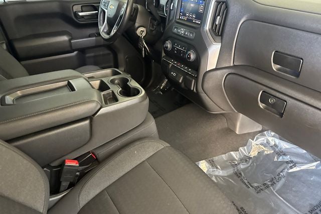 2022 Chevrolet Silverado 1500 LTD Custom VALUE PACKAGE