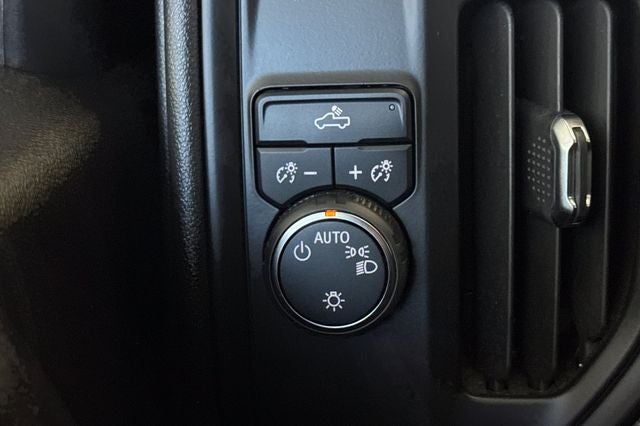 2022 Chevrolet Silverado 1500 LTD Custom VALUE PACKAGE