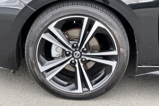 2023 Nissan Sentra SR SR PREMIUM PKG
