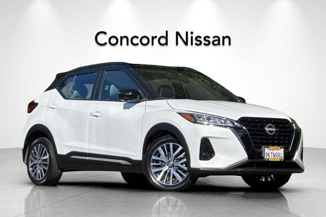2024 Nissan Kicks SR SR PREMIUM PKG