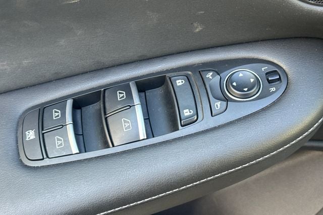 2023 INFINITI QX55 LUXE