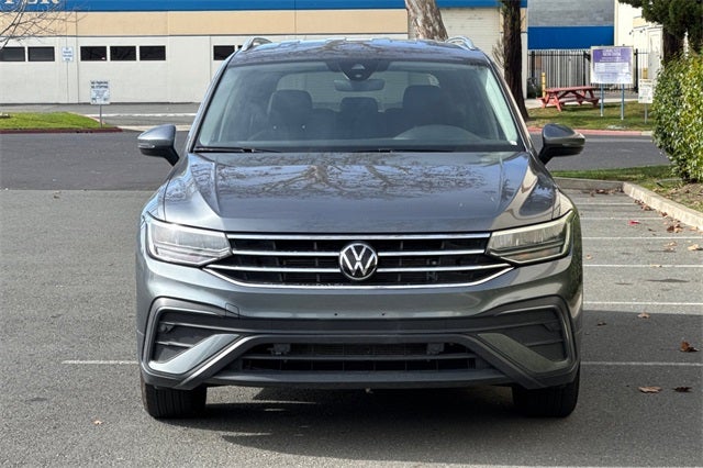 2024 Volkswagen Tiguan 2.0T SE SE