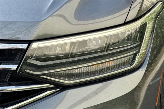 2024 Volkswagen Tiguan 2.0T SE SE