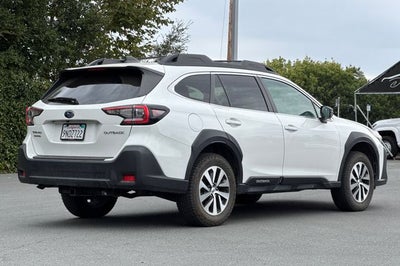 2024 Subaru Outback Premium