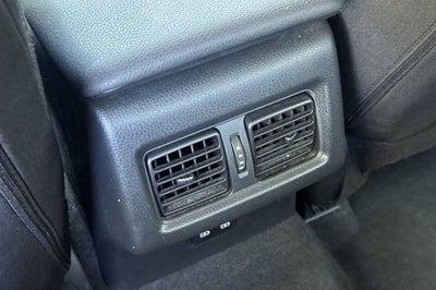 2025 Toyota Camry LE LE HYBRID