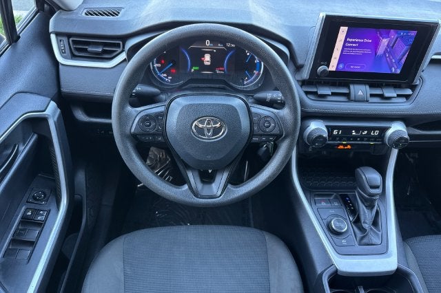 2023 Toyota RAV4 Hybrid LE
