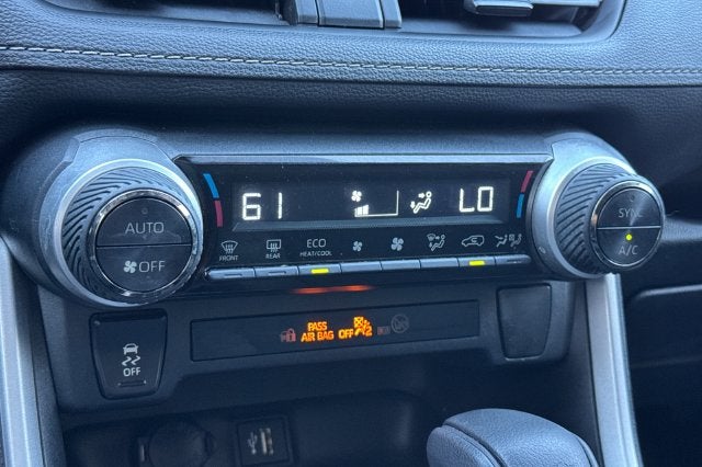 2023 Toyota RAV4 Hybrid LE