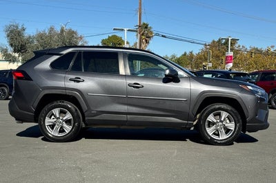 2023 Toyota RAV4 Hybrid LE