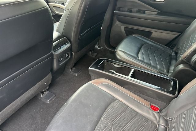 2023 Nissan Pathfinder Platinum PLAINUM