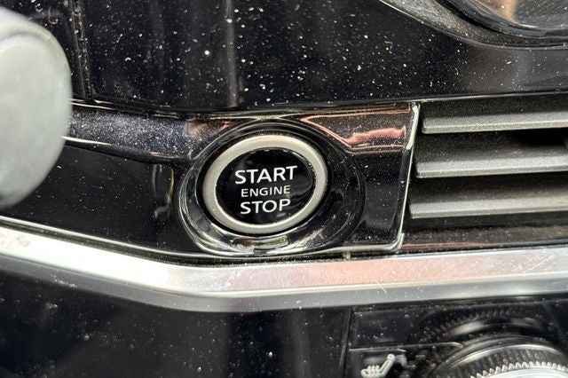 2023 Nissan Pathfinder Platinum PLAINUM