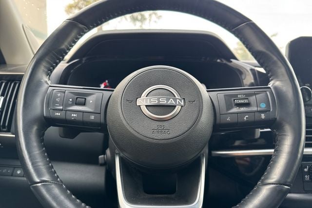 2023 Nissan Pathfinder Platinum PLAINUM