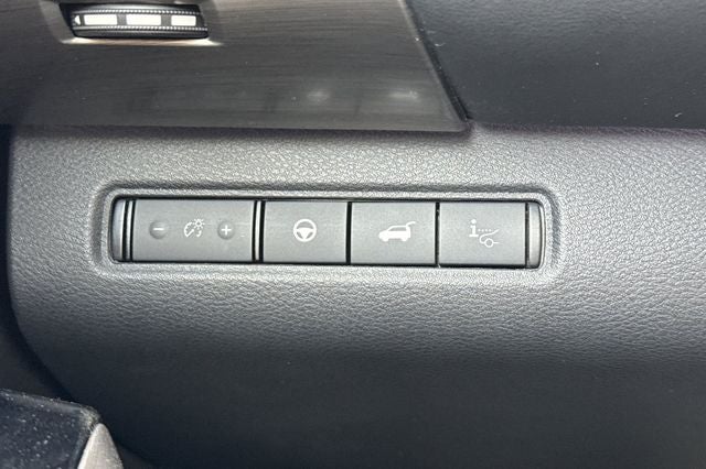 2023 Nissan Pathfinder Platinum PLAINUM