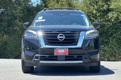 2023 Nissan Pathfinder Platinum PLATIMUM