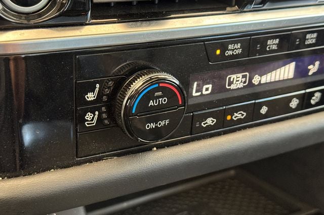 2023 Nissan Pathfinder Platinum PLATIMUM