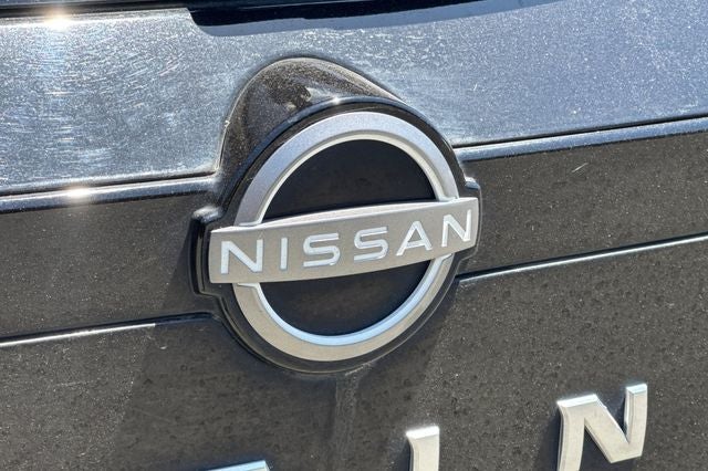 2023 Nissan Pathfinder Platinum PLATIMUM