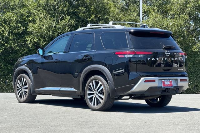 2023 Nissan Pathfinder Platinum PLATIMUM