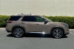 2024 Nissan Pathfinder Platinum PLATINUM 4WD