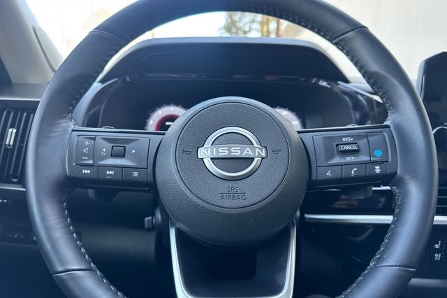 2024 Nissan Pathfinder Platinum PLATINUM 4WD