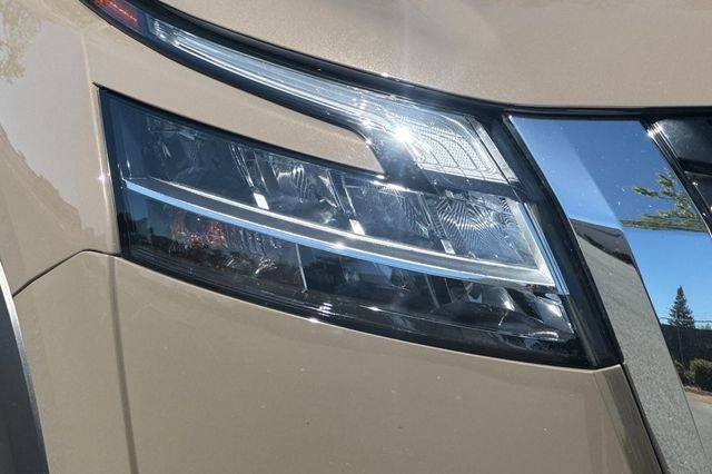 2024 Nissan Pathfinder Platinum PLATINUM 4WD