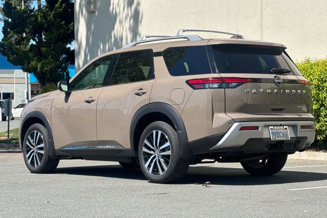 2024 Nissan Pathfinder Platinum PLATINUM 4WD