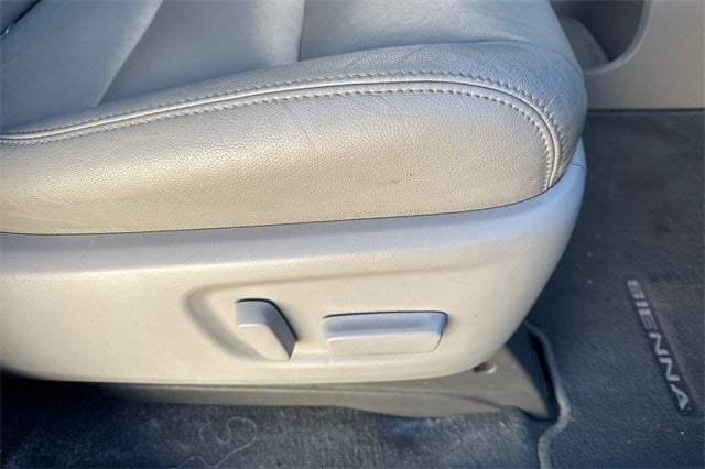 2020 Toyota Sienna XLE 7 Passenger