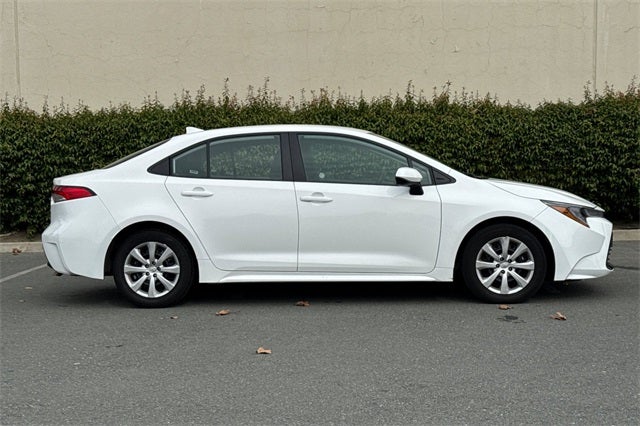 2025 Toyota Corolla LE LE FWD