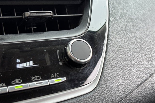 2025 Toyota Corolla LE LE FWD