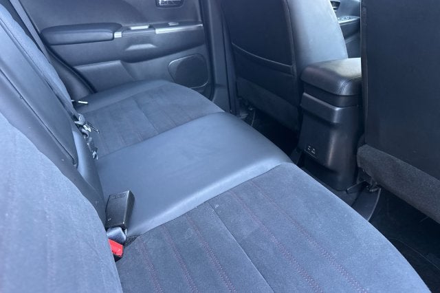 2025 Mitsubishi Outlander Sport 2.0 SE