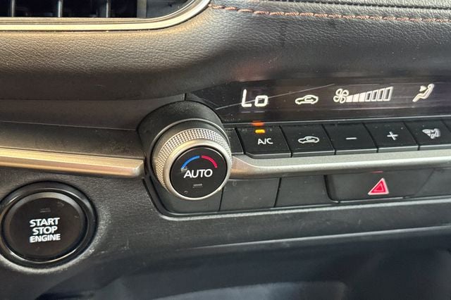 2025 Mazda Mazda3 2.5 S Select Sport
