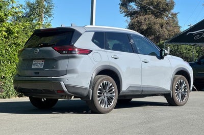 2025 Nissan Rogue SL SL PREMIUM & TECH PKG