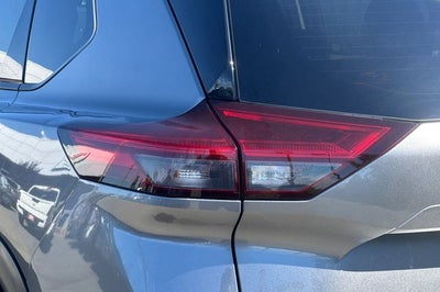 2025 Nissan Rogue SL AWD PREMIUM & TECH PKG
