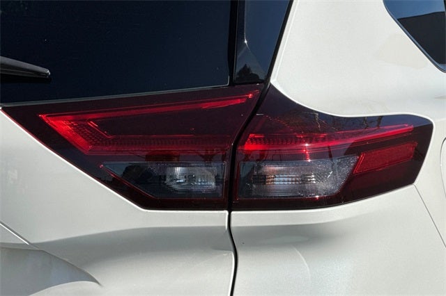 2023 Nissan Rogue Platinum PLATINUM