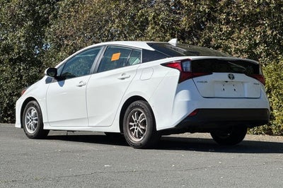 2022 Toyota Prius LE LE FWD