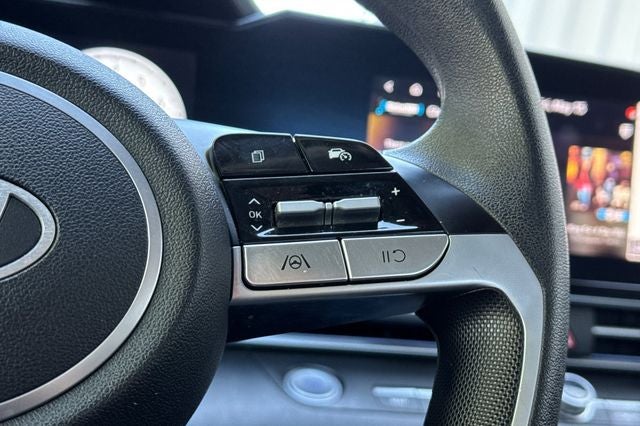 2024 Hyundai Elantra SEL SEL